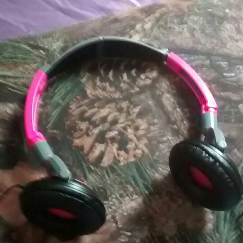 Headphones